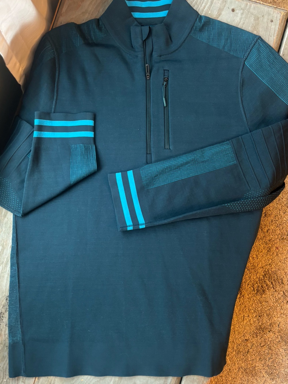 Smartwool Quarter-Zip Pullover  | size medium